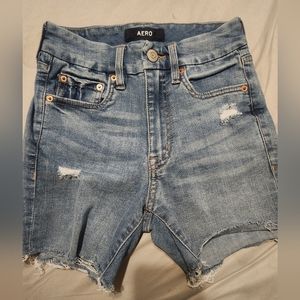 Aero postal shorts